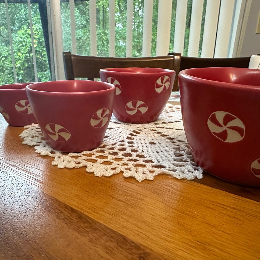 🛑SOLD‼️ceramic Christmas peppermint’s candy measuring cups - Picture 7 of 7